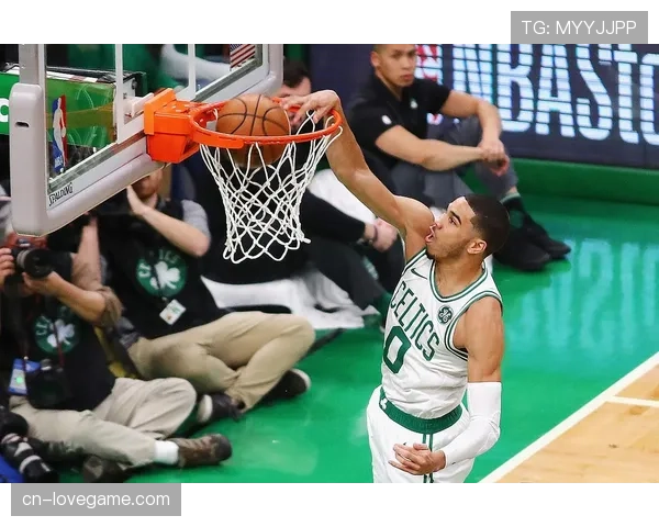 “五外”战术的终极考验：分析凯尔特人近期三分失准的原因